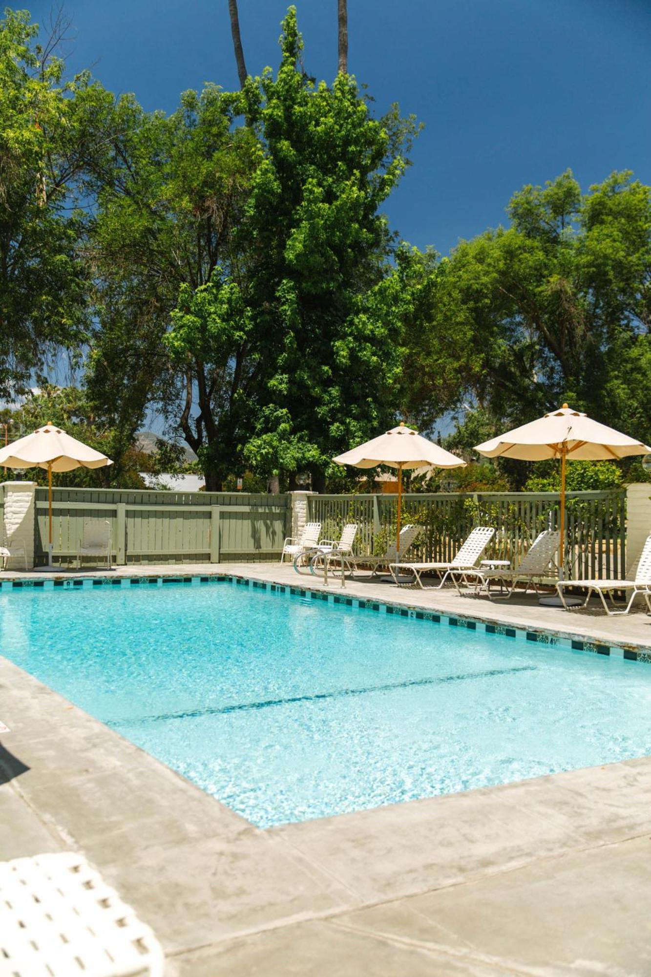 Hummingbird Inn Ojai Buitenkant foto