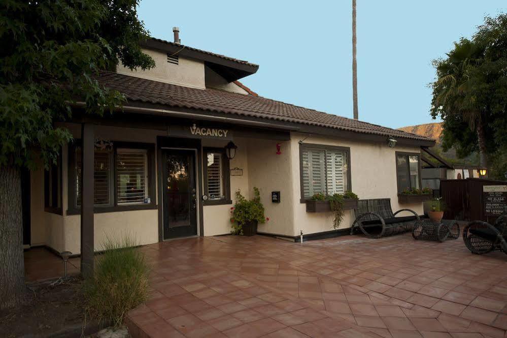 Hummingbird Inn Ojai Buitenkant foto